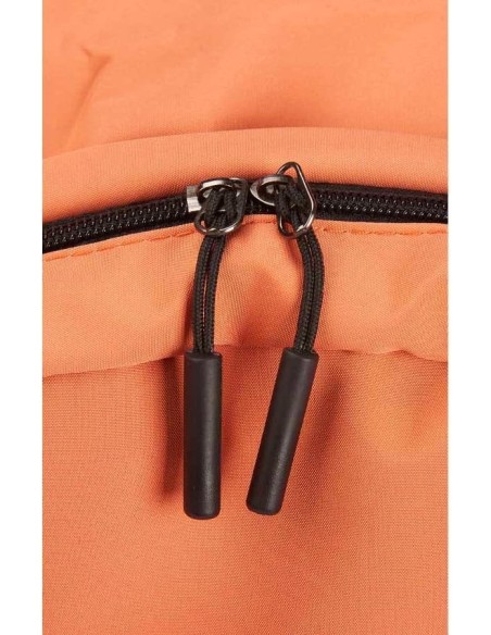 Mochila de Viaje Naranja Barata | Resistente y Espaciosa